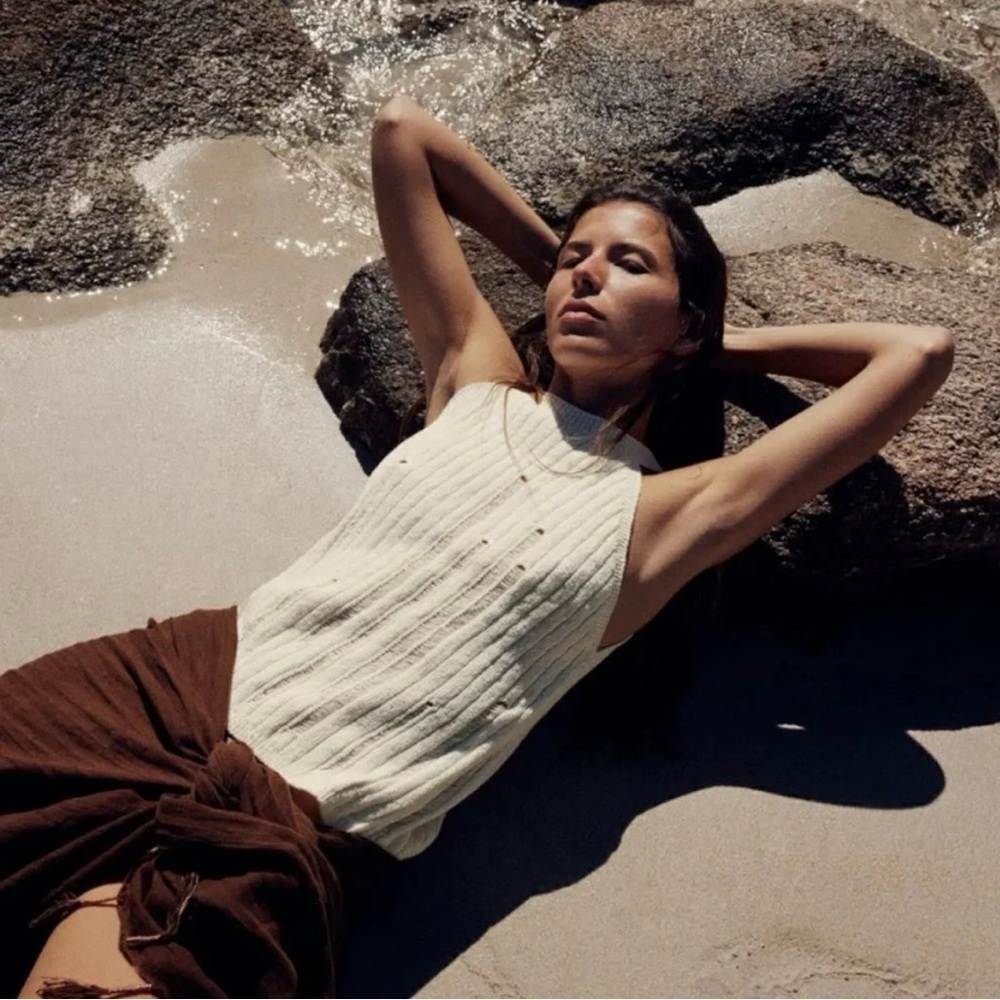 Zara cream  Sleeveless Top